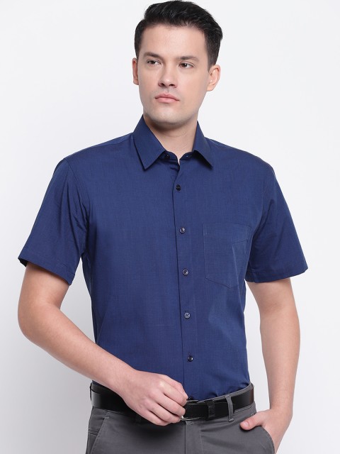 

Hancock Men Navy Blue Slim Fit Solid Formal Shirt
