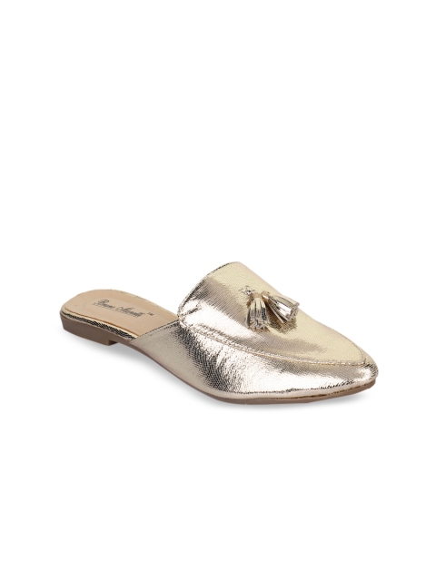 

Bruno Manetti Women Gold-Toned Solid Mules