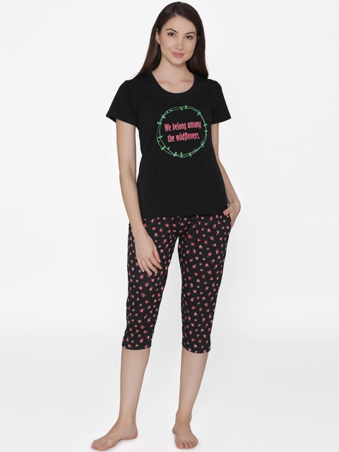 

Clovia Women Black Printed Night suit