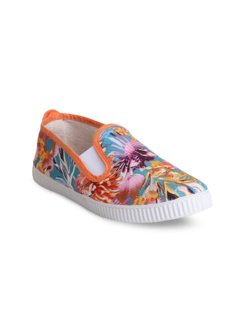 

SCENTRA Women Multicoloured Slip-On Sneakers, Multi