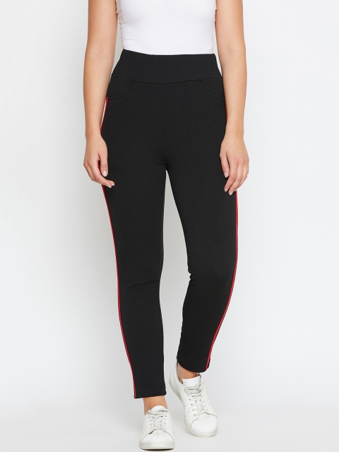 

Castle Women Black Solid Slim-Fit Jeggings