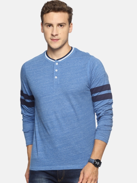 

Steenbok Men Navy Blue Solid Henley Neck T-shirt