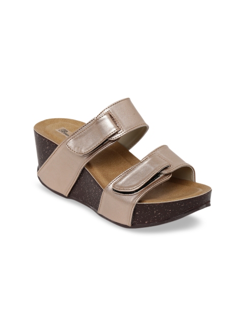 

Bruno Manetti Women Rose Gold Solid Heels