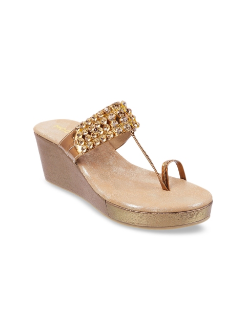 

Mochi Women Gold-Toned Solid Heels