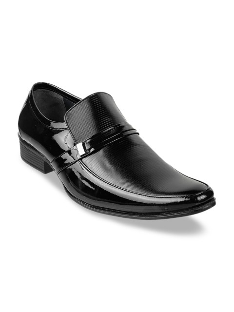 

Metro Men Black Textured Leather Formal Slip-On Shoes