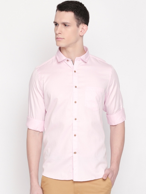 

Solemio Men Pink Regular Fit Solid Casual Shirt