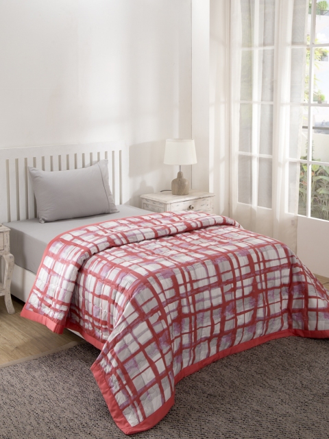 

MASPAR Red & Off-White Checked AC Room 120 GSM Single Bed Quilt
