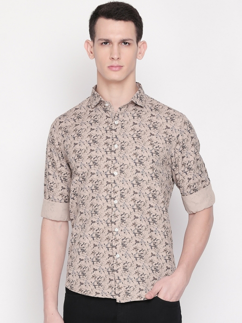 

Solemio Men Beige & Grey Regular Fit Printed Casual Shirt