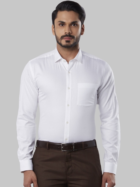 

Next Look Men White Regular Fit Solid Casual Shirt