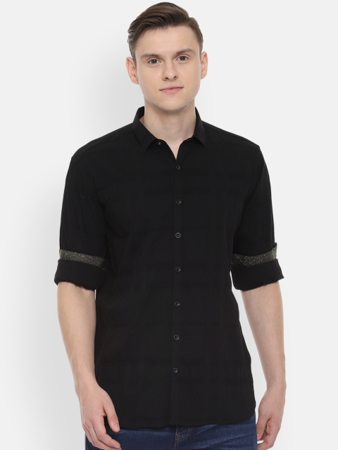 

V Dot Men Black Slim Fit Solid Casual Shirt