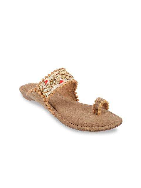

Mochi Women Beige Woven Design One Toe Flats