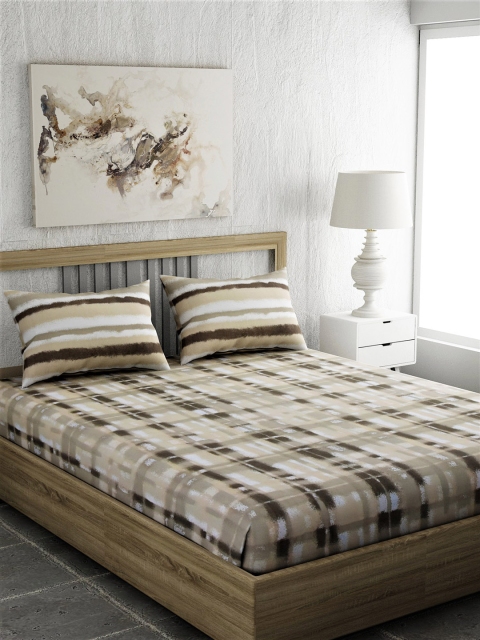 

EverHOME Brown Geometric 144 TC Cotton 1 Queen Bedsheet with 2 Pillow Covers