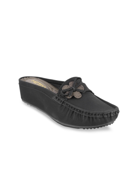 

Metro Women Black Solid Mules
