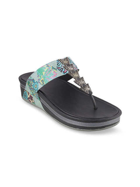 

Metro Women Black & Green Printed Heels