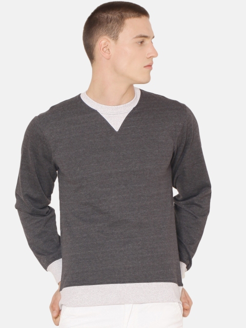 

ARISE Men Black Solid Sweatshirt