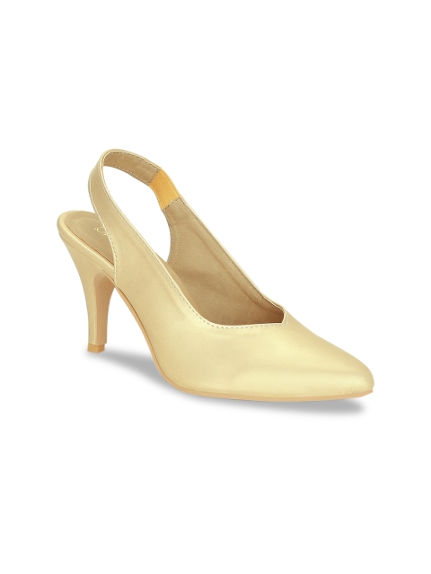 

Get Glamr Women Gold-Toned Solid Pumps