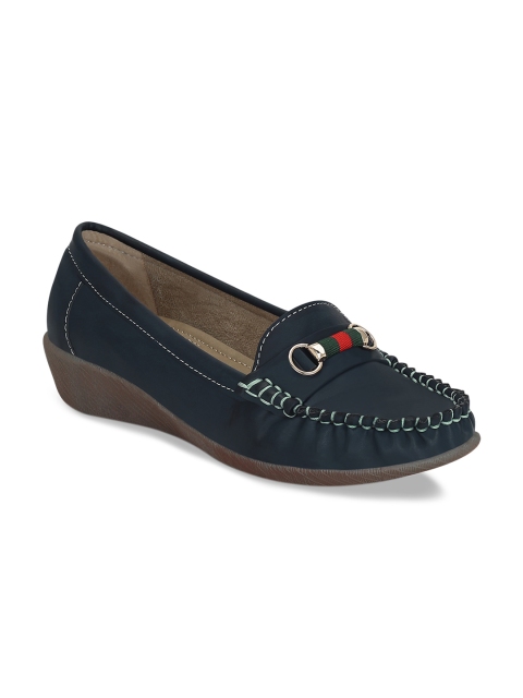 

Get Glamr Women Blue Solid Pumps