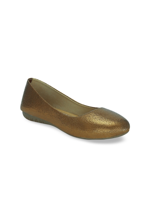 

Get Glamr Women Copper-Toned Textured Ballerinas