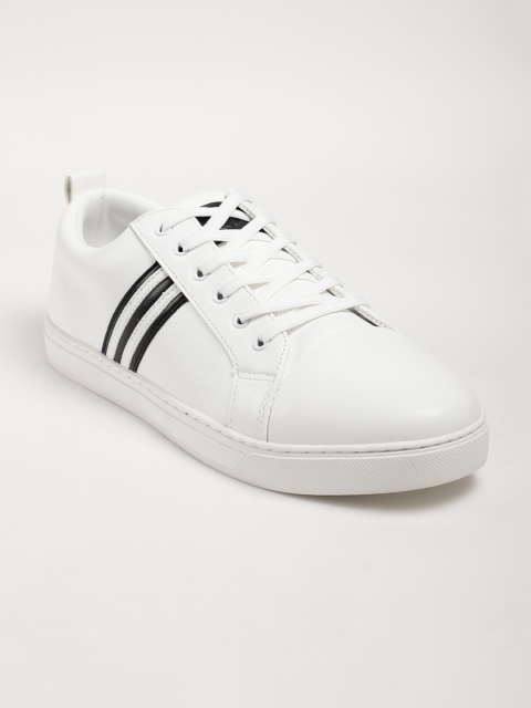 

LOCOMOTIVE Men White Sneakers