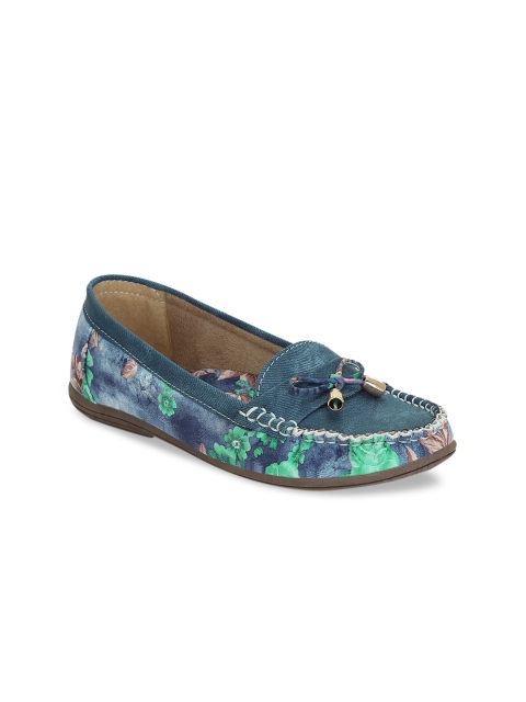 

Get Glamr Women Blue Loafers