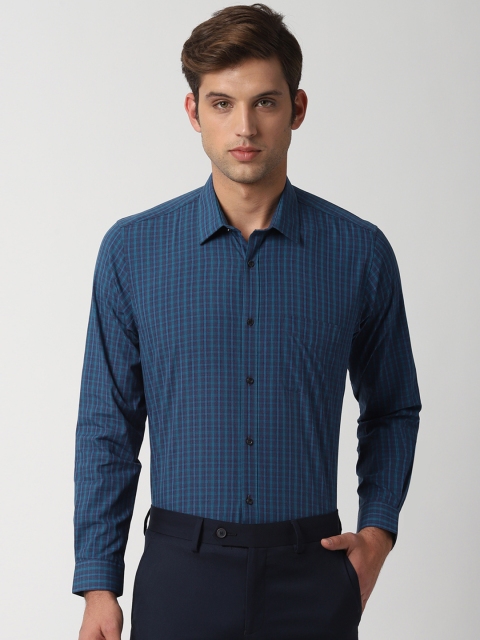 

Peter England Men Blue Regular Fit Checked Formal Shirt