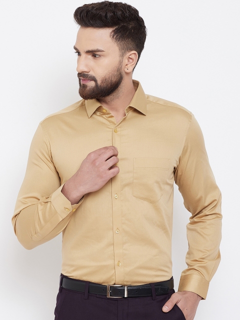

Canary London Men Golden-Coloured Smart Slim Fit Solid Formal Shirt, Gold