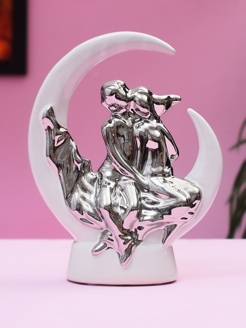 

Archies Unisex White and Silver Polyresin Love Couple On The Moon Showpiece