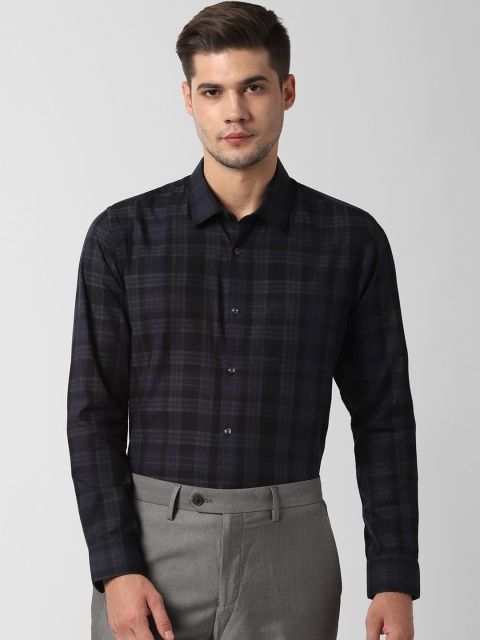 

Peter England Men Black Slim Fit Checked Formal Shirt