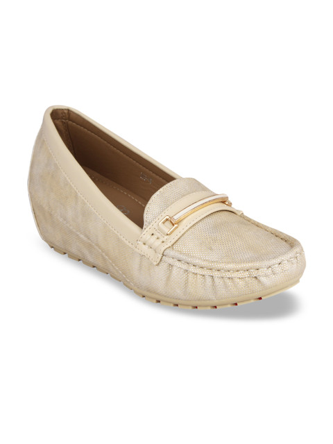 

pelle albero Women Gold-Toned Solid Pumps