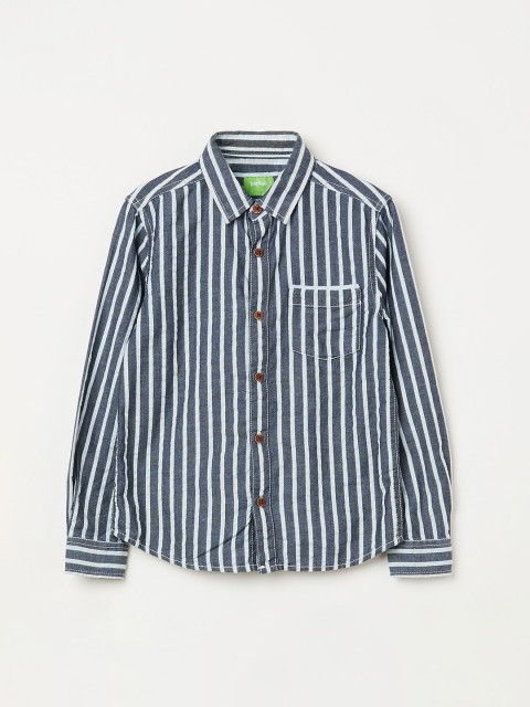 

Bossini Boys Grey & White Regular Fit Striped Casual Shirt
