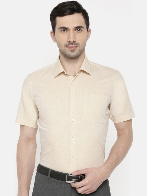 Chennis Men Beige Slim Fit Solid Formal Shirt