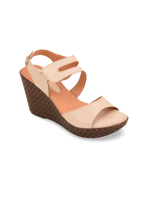 

pelle albero Women Cream-Coloured Solid Sandals