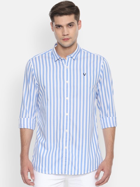 

Solly Jeans Co. Men Blue Slim Fit Striped Casual Shirt