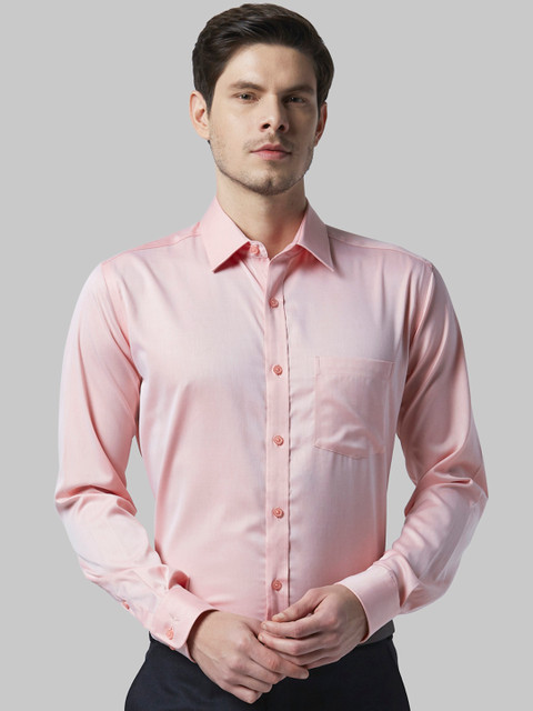 

Park Avenue Men Peach-Coloured Regular Fit Solid Formal Shirt