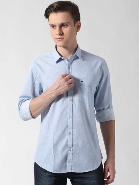 

Peter England Casuals Men Blue Slim Fit Printed Casual Shirt