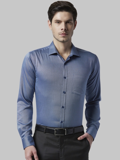 

Park Avenue Men Blue Slim Fit Checked Formal Shirt