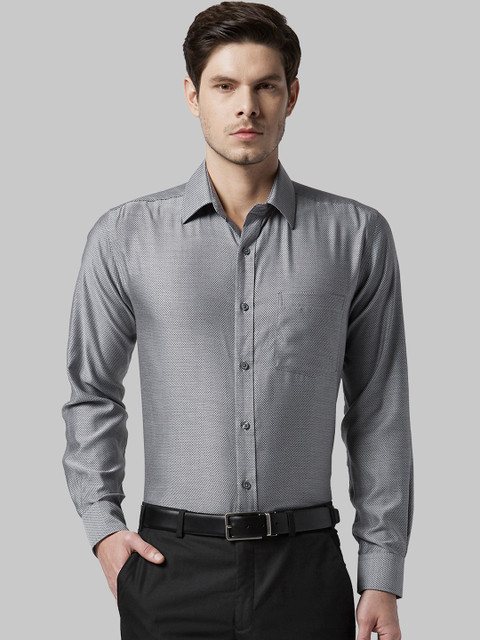 

Park Avenue Men Grey Regular Fit Self Design Formal Shirt