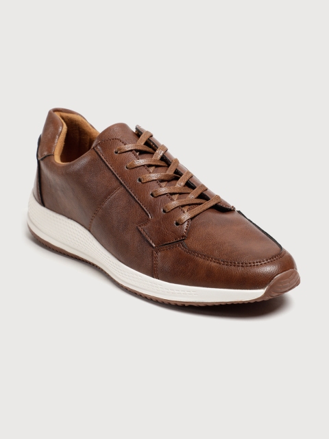 

LOCOMOTIVE Men Brown Sneakers