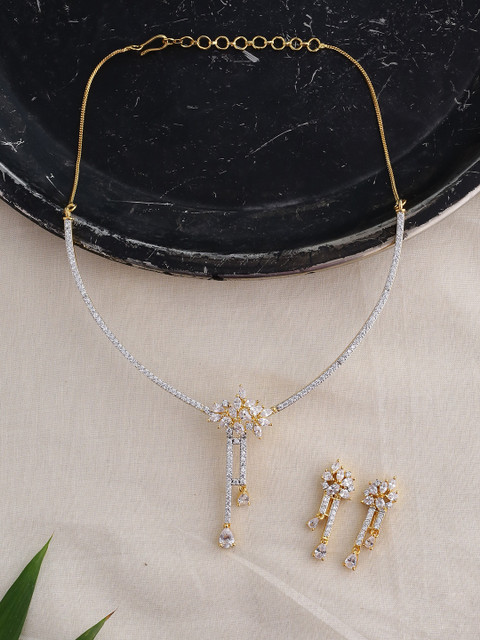 

Voylla Women Brass-Plated Gold & White Handcrafted Cluster Cocktail Tassels Jewellery Set
