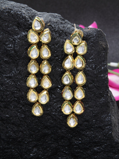 

DUGRISTYLE Women Gold-Toned & Silver-Toned Kundan Drop Earrings
