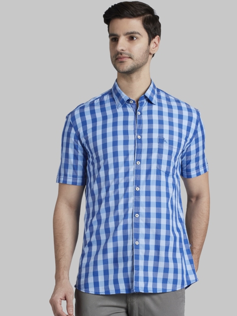 

Parx Men Blue Slim Fit Checked Casual Shirt