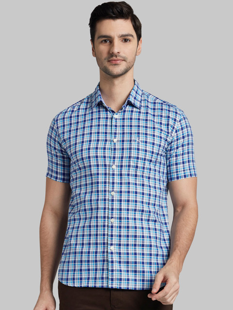 

Parx Men Blue & White Slim Fit Checked Casual Shirt