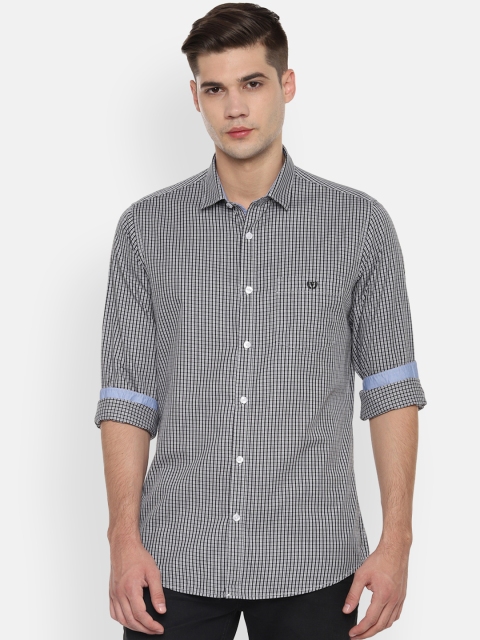 

Van Heusen Sport Men Black & White Slim Fit Checked Casual Shirt