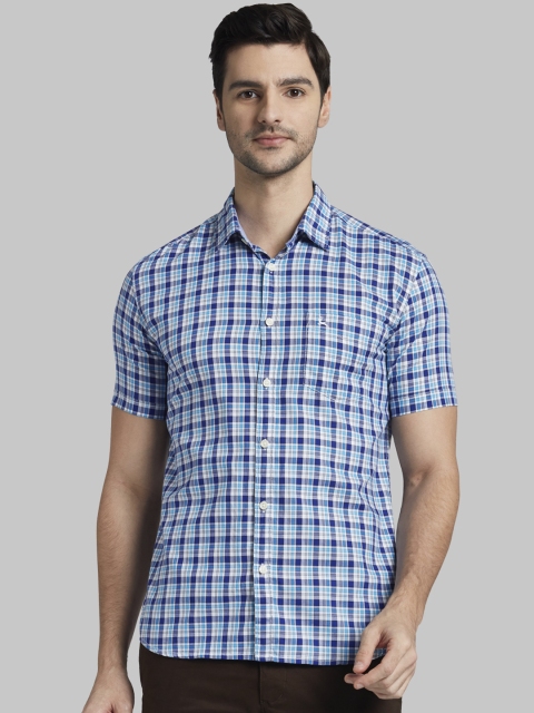 Parx Men Blue & White Slim Fit Checked Casual Shirt