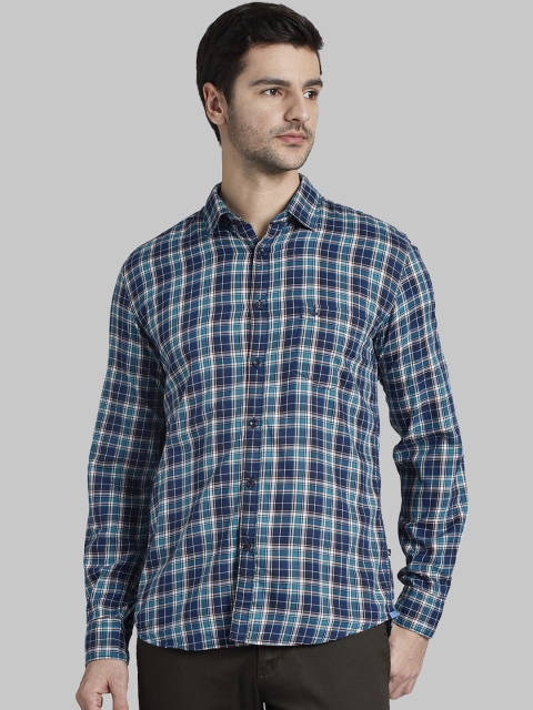

Parx Men Green & Navy Blue Slim Fit Checked Casual Shirt