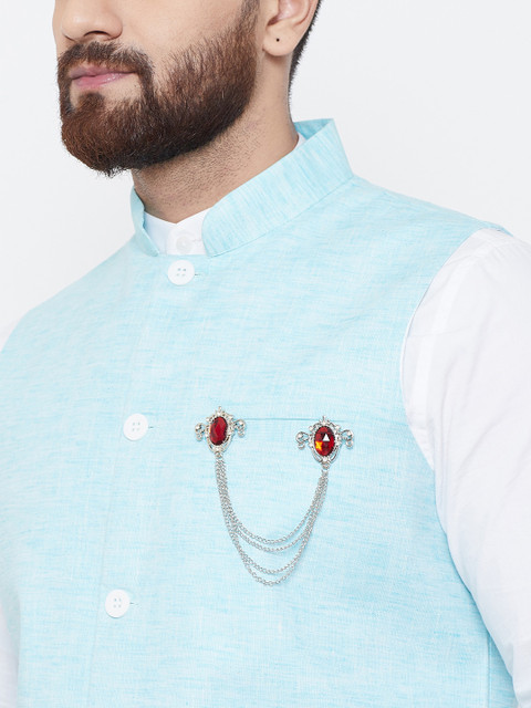 

Alvaro Castagnino Men Silver-Toned & Maroon Metal Lapel Pin