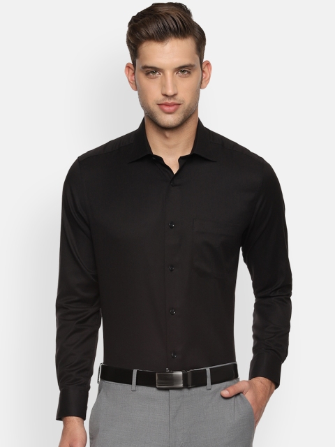 

Louis Philippe Men Black Regular Fit Solid Formal Shirt