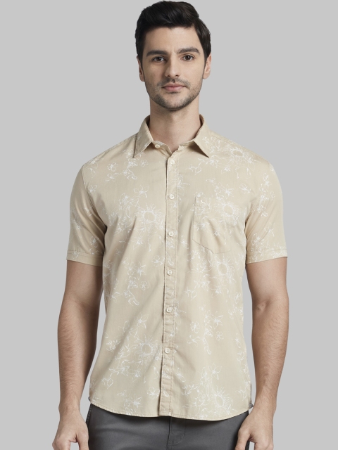 

Parx Men Beige & White Slim Fit Floral Printed Casual Shirt