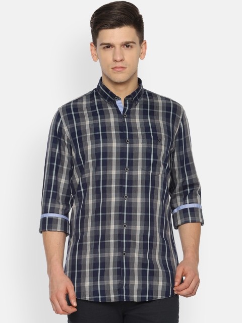 

Van Heusen Sport Men Navy Blue & Off-White Slim Fit Checked Casual Shirt