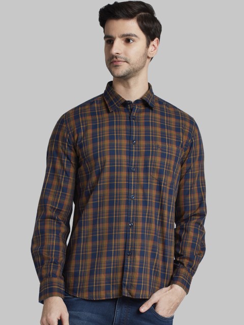 

Parx Men Brown & Navy Blue Slim Fit Checked Casual Shirt
